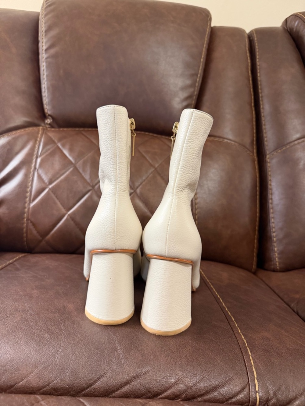 Butrich Sakura Flower Ankle Boots- Handmade in Peru - Picture 12 of 14